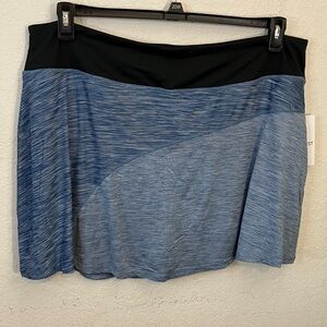 Nine West Black and Blue Skort